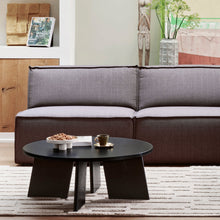 Laden Sie das Bild in den Galerie-Viewer, FRIES COFFEE TABLE OAK BLACKNIGHT O90CM [fsc]
