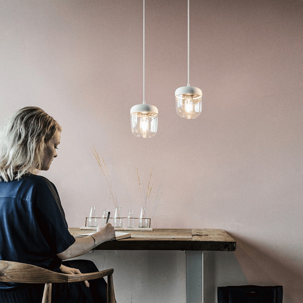 Acorn white/polished brass - studio