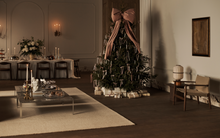 Carica l'immagine nel visualizzatore di Gallery, Archer armchair