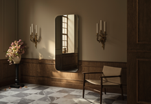 Carica l'immagine nel visualizzatore di Gallery, Archer armchair