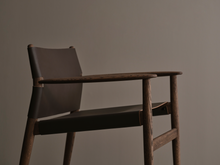 Carica l'immagine nel visualizzatore di Gallery, Archer armchair