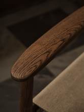Carica l'immagine nel visualizzatore di Gallery, Archer armchair