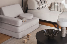 Carica l&#39;immagine nel visualizzatore di Gallery, Ultra Plush Soft Pink Original Armchair