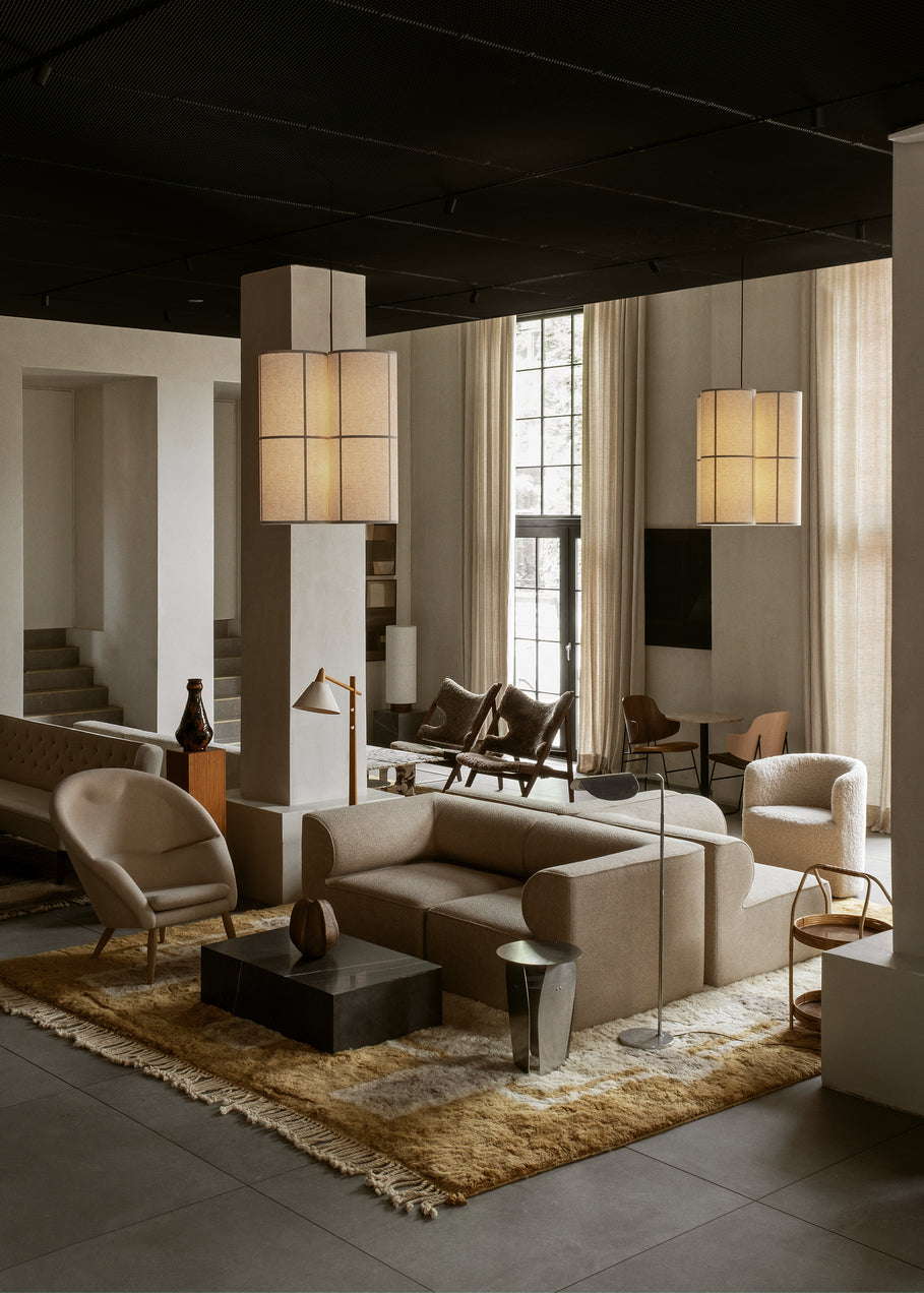 Wing Floor Lamp