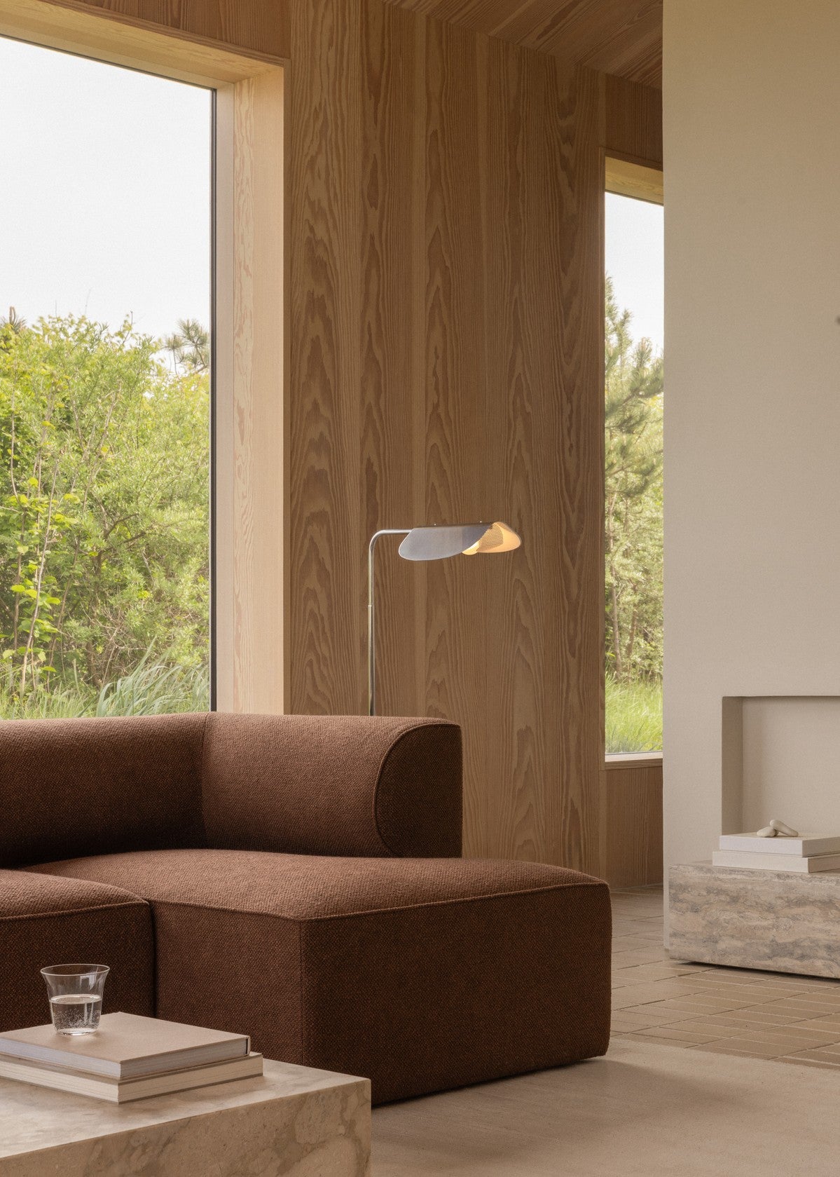 Wing Floor Lamp