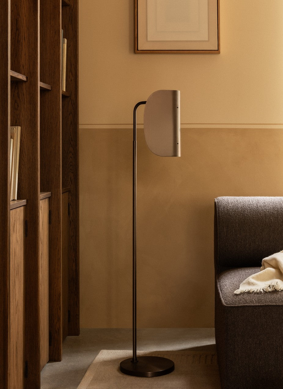 Wing Floor Lamp