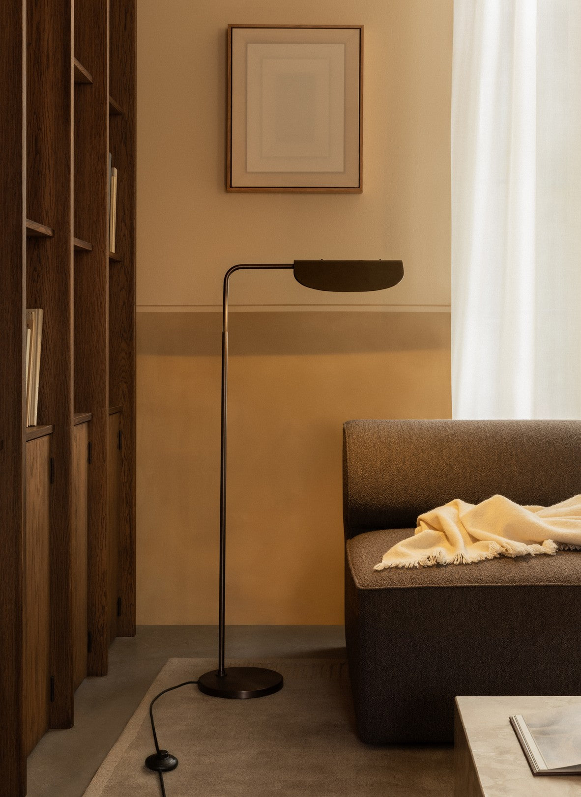 Wing Floor Lamp
