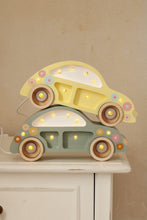 Laden Sie das Bild in den Galerie-Viewer, Beetle Car Mini Lamp | Flower Power