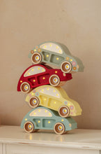 Cargar imagen en el visor de la galería, Beetle Car Mini Lamp | Flower Power