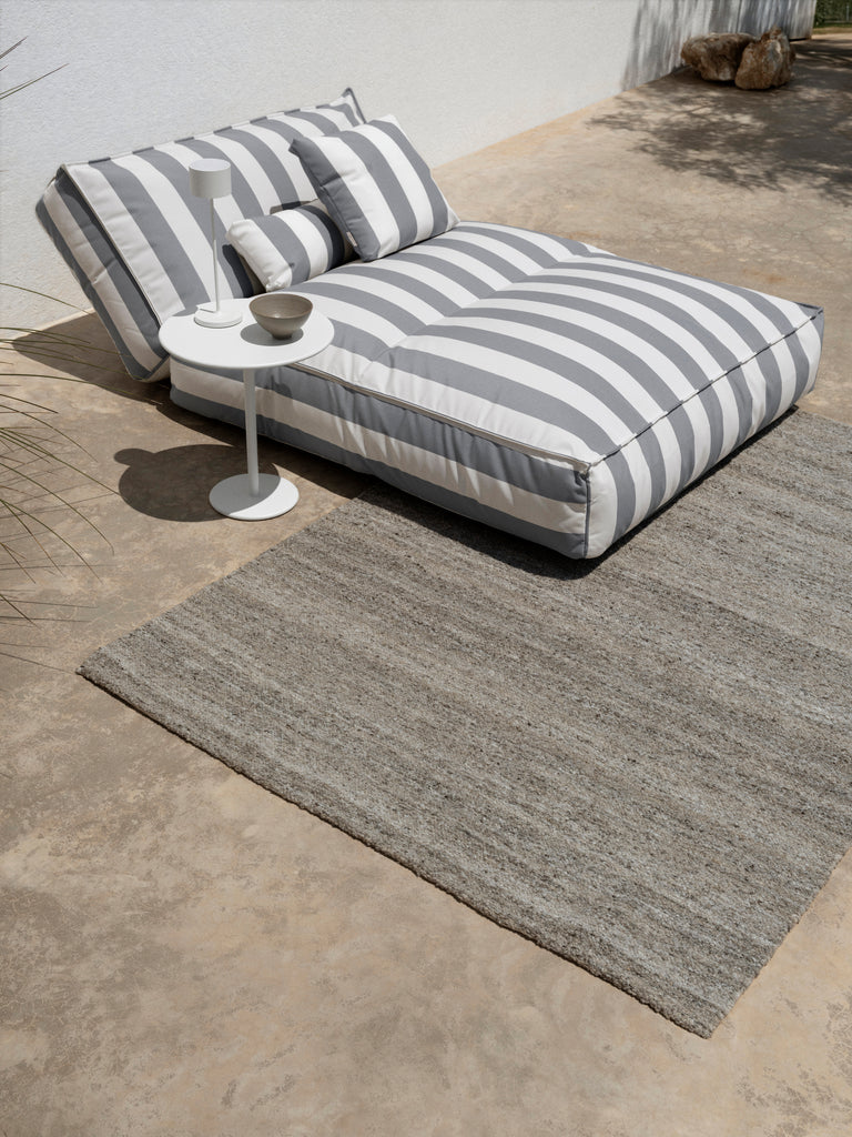 Outdoor Bed -STAY- colour Lily White/Elephant Skin - size 120 x 190 cm