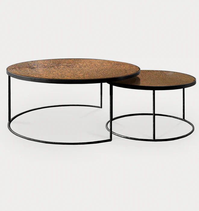 Nesting coffee table set