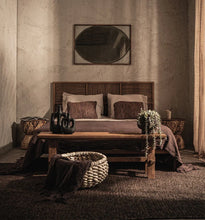 Charger l&#39;image dans la galerie, Reclaimed Teak Bed