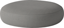 Cargar imagen en el visor de la galería, Calm outdoor pouf 120 cm