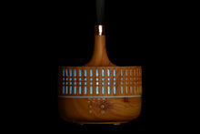 Carica l&#39;immagine nel visualizzatore di Gallery, FRAGANCE DIFFUSER LED ABS 17X17X20 550 ML NATURAL