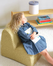 Carica l&#39;immagine nel visualizzatore di Gallery, Matcha Cloud Chair