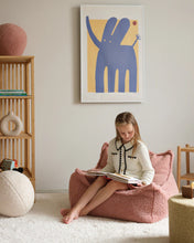 Carica l'immagine nel visualizzatore di Gallery, Guava Beanbag Chair