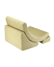 Laden Sie das Bild in den Galerie-Viewer, Matcha Moon Chair