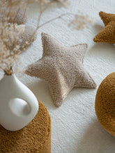 Load image into Gallery viewer, Biscuit Star Cushion