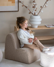 Cargar imagen en el visor de la galería, Biscuit Cloud Chair