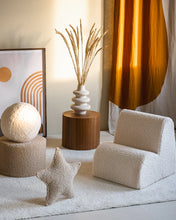 Laden Sie das Bild in den Galerie-Viewer, Cream White Cloud Chair