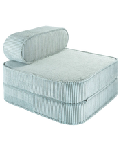 Laden Sie das Bild in den Galerie-Viewer, Peppermint Green Flip Chair