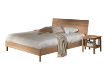 Cargar imagen en el visor de la galería, Solid oak wood bed w. bed side table