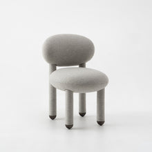 Carica l&#39;immagine nel visualizzatore di Gallery, Flock Chair CS1