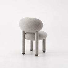 Carica l&#39;immagine nel visualizzatore di Gallery, Flock Chair CS1
