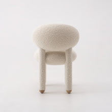 Carica l&#39;immagine nel visualizzatore di Gallery, Flock Chair CS1