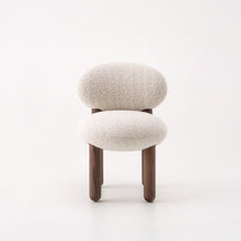 Carica l&#39;immagine nel visualizzatore di Gallery, Flock Chair CS2