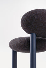 Carica l&#39;immagine nel visualizzatore di Gallery, Flock Chair CS2