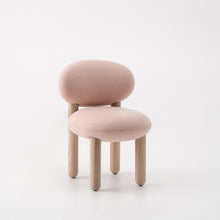 Carica l&#39;immagine nel visualizzatore di Gallery, Flock Chair CS2