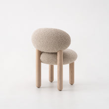 Carica l&#39;immagine nel visualizzatore di Gallery, Flock Chair CS2