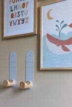 Cargar imagen en el visor de la galería, SILMU wall &amp; door hook | beige