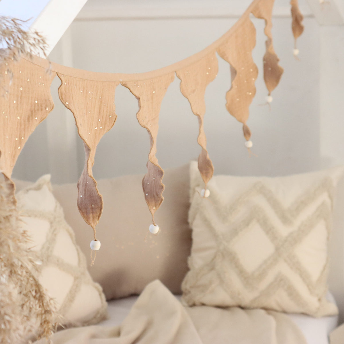 Muslin garland triangles in cinnamon with gold spots