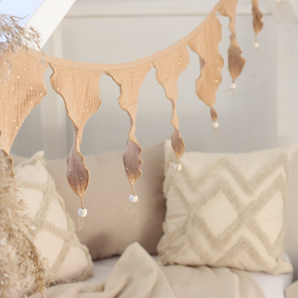 Muslin garland triangles in cinnamon with gold spots