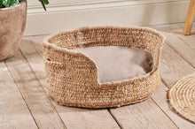 Load image into Gallery viewer, Jaiyuh Hemp Pet Bed - Natural - Small