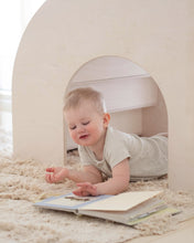 Cargar imagen en el visor de la galería, KUMPU Montessori bookshelf | birch