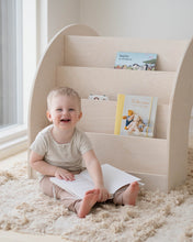 Cargar imagen en el visor de la galería, KUMPU Montessori bookshelf | white