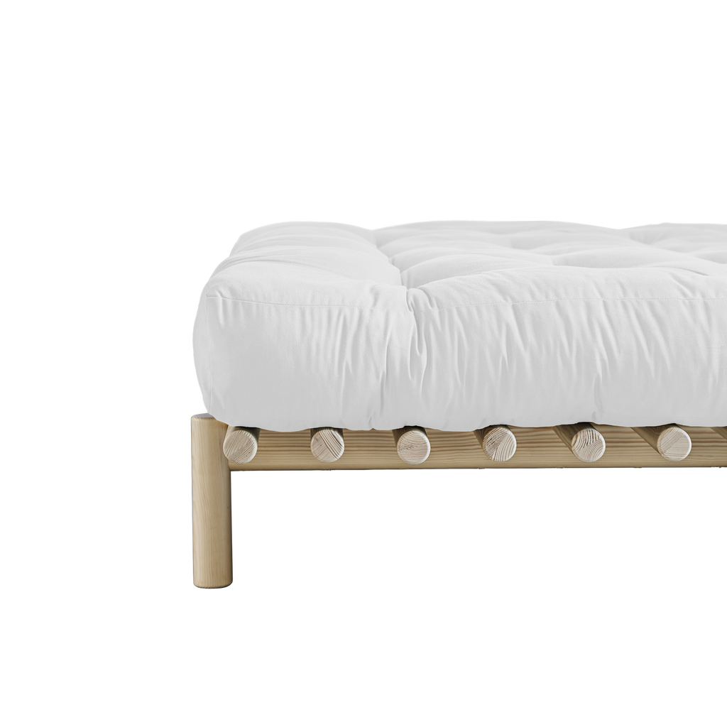 PACE DAYBED