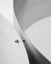 Laden Sie das Bild in den Galerie-Viewer, Curated Coffee Table