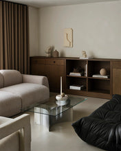 Laden Sie das Bild in den Galerie-Viewer, Curated Coffee Table