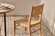 Carica l&#39;immagine nel visualizzatore di Gallery, Lohanda Acacia &amp; Munja Grass Dining Chair