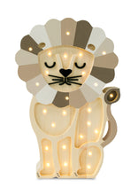 Laden Sie das Bild in den Galerie-Viewer, Little Lights Lion Lamp