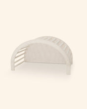 Cargar imagen en el visor de la galería, LUOTO II climbing arch | birch
