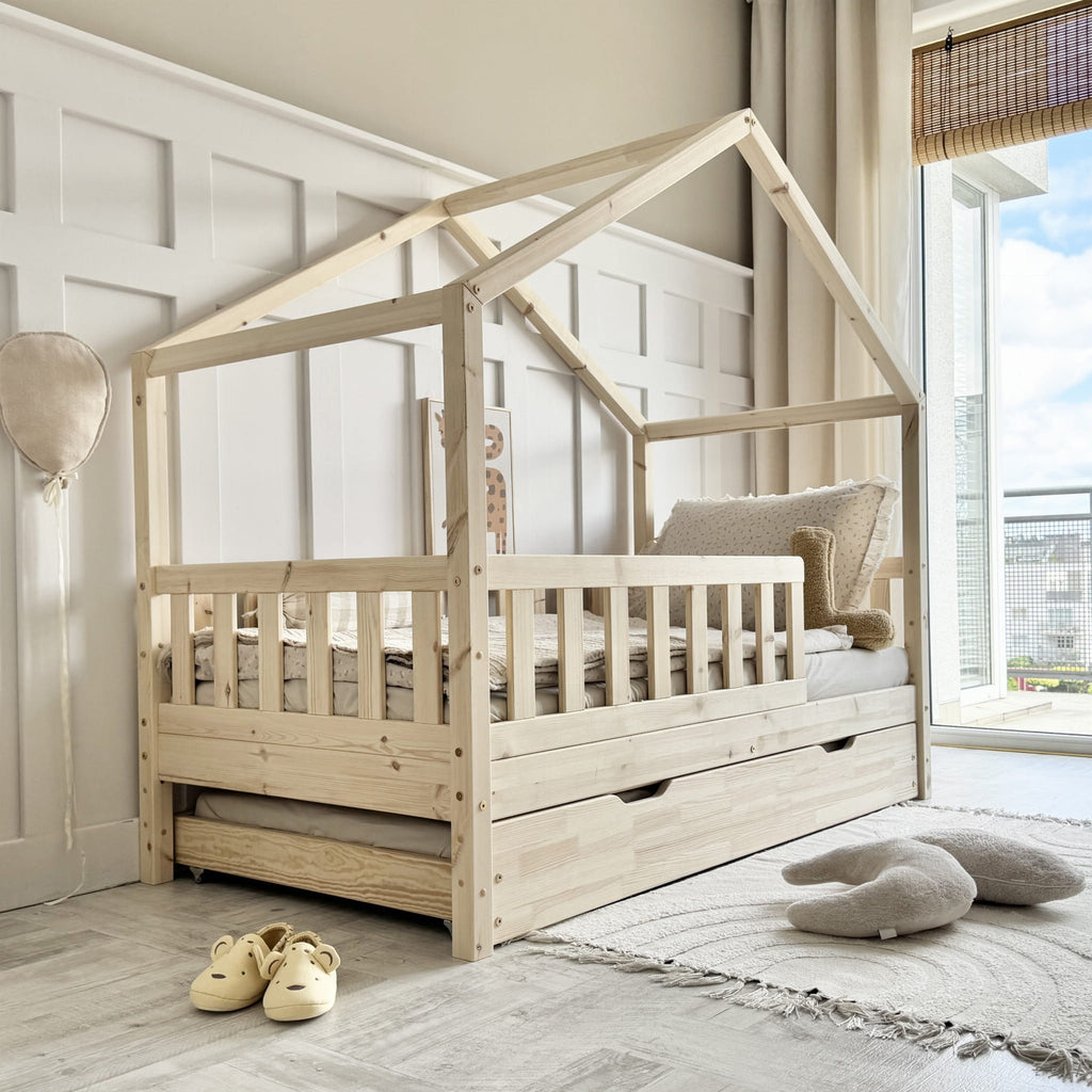 Łóżko Housebed Gabby Plus 190×90 Naturalne drewno (szybka wysyłka 48h)