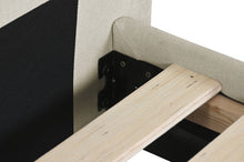 Carica l&#39;immagine nel visualizzatore di Gallery, BED POLYESTER WOOD 170X219X120 MAX. 220 KG. BEIGE