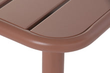 Laden Sie das Bild in den Galerie-Viewer, TABLE SET 5 PP HIERRO E-COAT 140X70X75 TERRACOTTA
