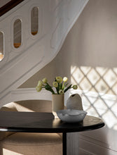 Laden Sie das Bild in den Galerie-Viewer, The Eclipse Desk
