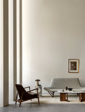 Carica l&#39;immagine nel visualizzatore di Gallery, Plinth Tall
